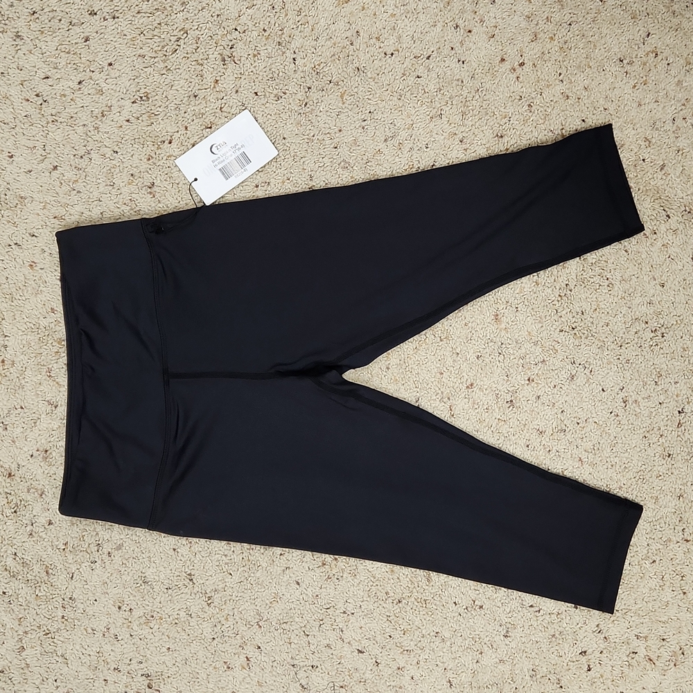 ZYIA Active Hi-Rise Crop Legging